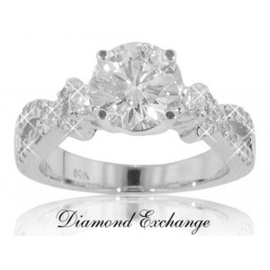 2.02 CT Women's Round Cut Diamond Engagement Ring